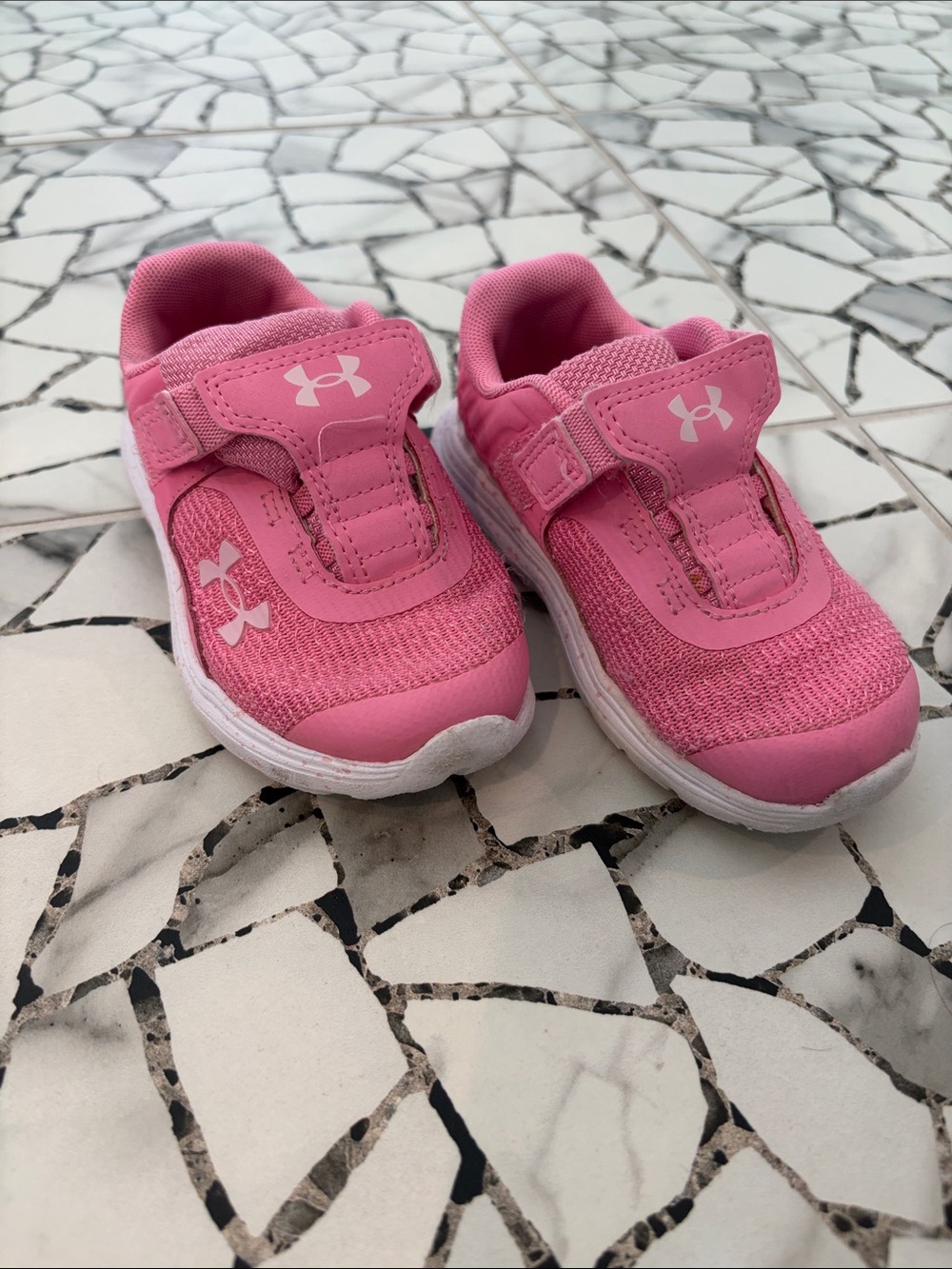 Under Armour Toddler Pink Hook-and-Loop Athletic Sneakers